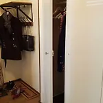 Tina's Place * 포리