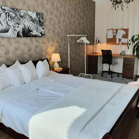 Tina's Place * Пори