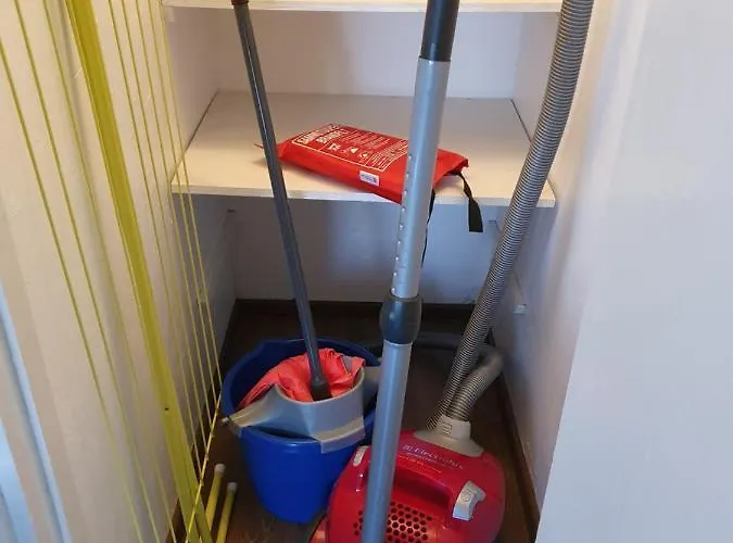 Tina's Place Apartman *